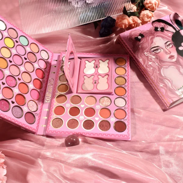 paleta de maquillaje Bunny Girl de 62 colores - Imagen 2