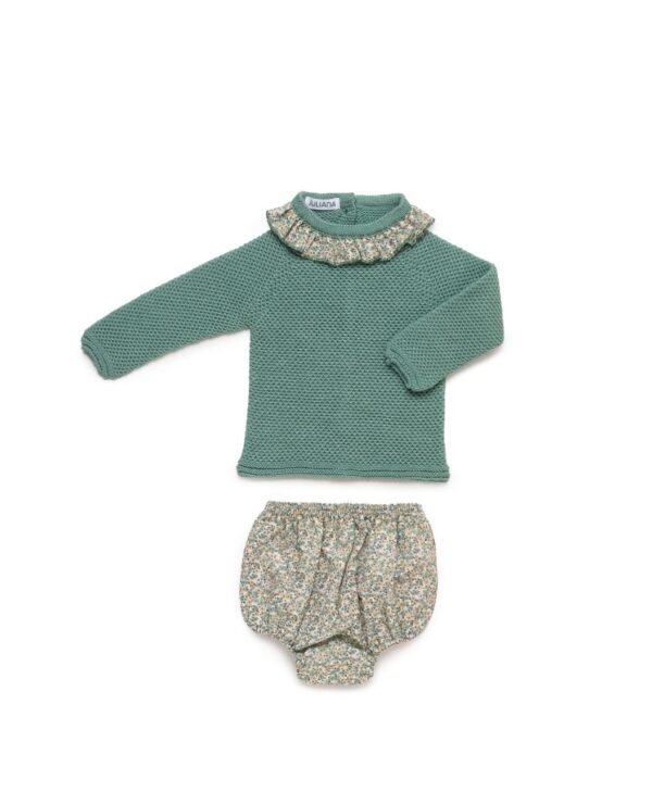 Conjunto florecitas verso Juliana vistiendo bebes