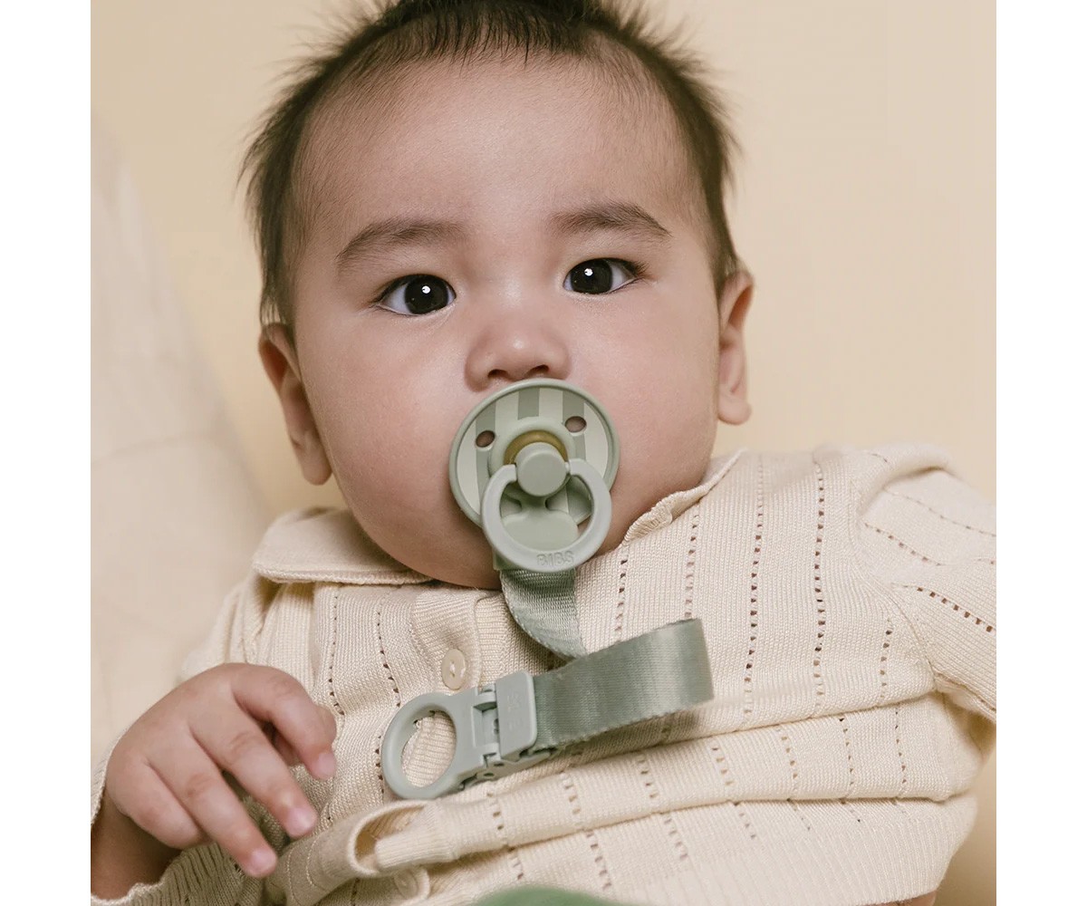 Set de Regalo BIBS Colour Chupete y Clip Loop Sage BIBS - Imagen 3