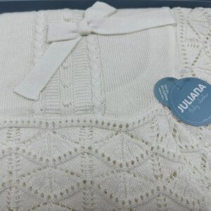 Chal trencitas bodoques crudo Juliana Vistiendo bebes