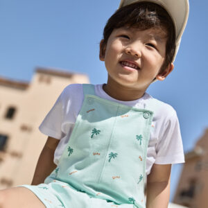 Conjunto peto palmeras y camiseta Street Monkey