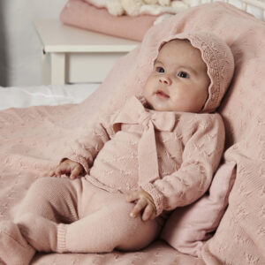 CONJUNTO 3.P UVES LAZO PUNTO JULIANA VISTIENDO BEBES