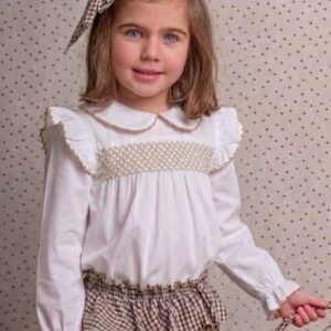 CONJUNTO NANCY BRAGUITA Y BLUSA LA MARTINICA